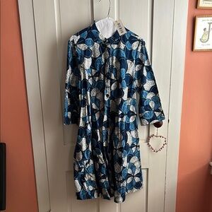 Zuri Blue and White Patterned Women's dress NWT